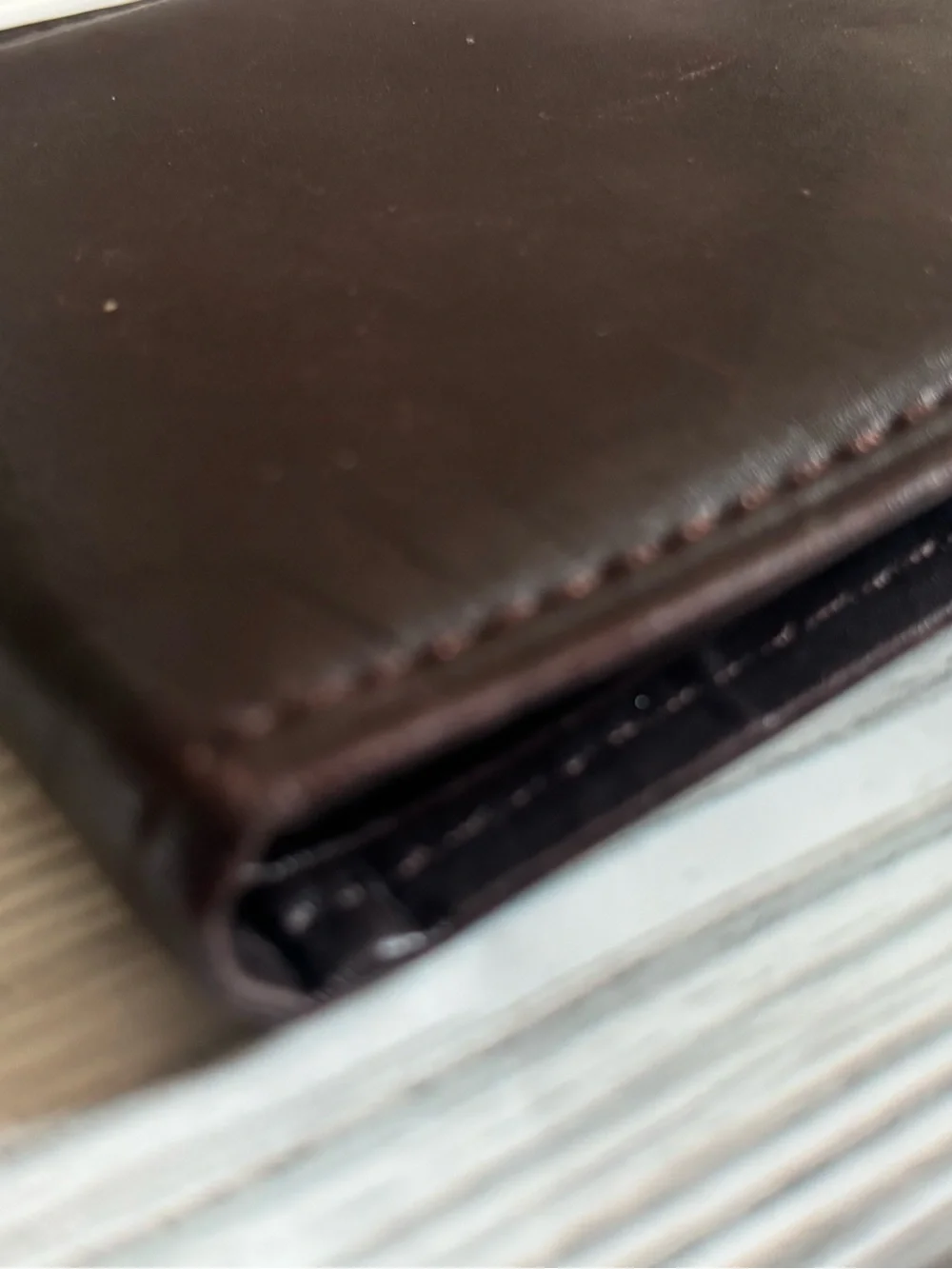 Men’s Yves Saint Laurent Dark Brown Vintage Leather Bifold Wallet
